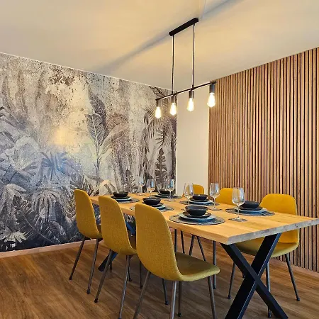 Apartman Ara - Loft, Big Terrace, Bbq, Tischkicker, Ps4, Stream