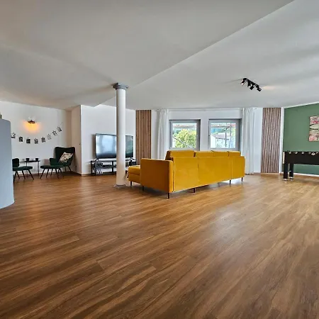Ara - Loft, Big Terrace, Bbq, Tischkicker, Ps4, Stream Apartment