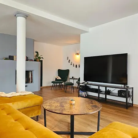 Ara - Loft, Big Terrace, Bbq, Tischkicker, Ps4, Stream